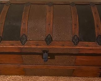 Dome Top Trunk