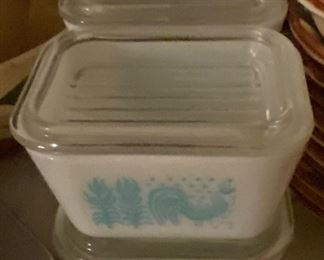 Pyrex Refrigerator Dishes
