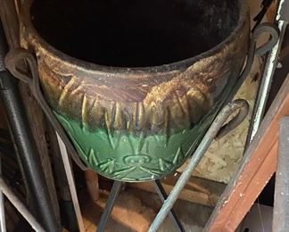 Roseville Pottery Jardiniere