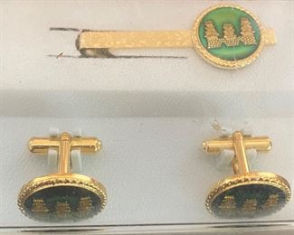 Cufflinks and Tie Bar