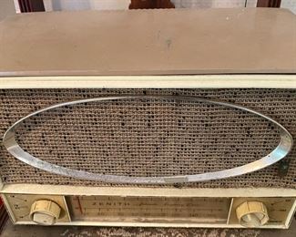 Zenith Radio