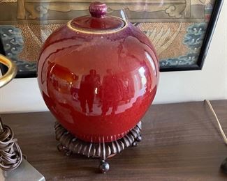 Oxblood Ginger jar antique Chinese
