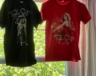Taylor Swift concert t-shirts