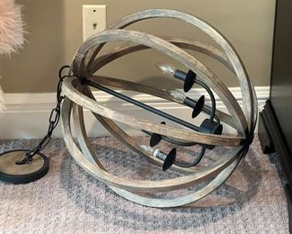 Hanging light fixture