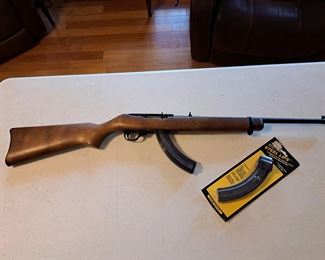RUGER 10/22