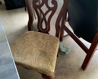 #72 Glass Top Table w/Ball & Claw Feet w/6 Chairs Ball & Claw Feet - 72x43x30 $180.00