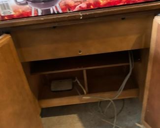 #64 Wood Sewing Machine Cabinet (as is ) $25.00