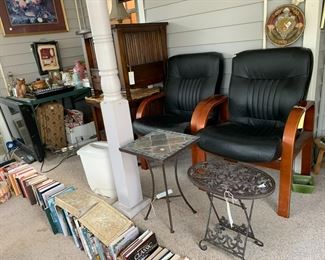 books everywhere too. Lots of cook books