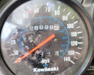28,698 miles on odometer