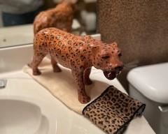 Leopard Figurine Decor  