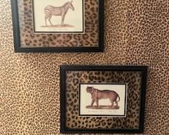 Der Bengalische Tieger Framed Print Bengal Tiger and Das Zebra Equus Zebra - Leopard Print Matting