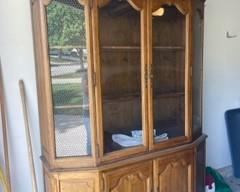 Wood China Hutch/Cabinet