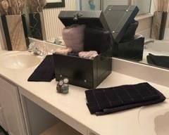 Bathroom Wall Art and Decor