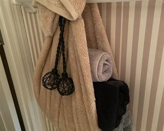 Bathroom Towels