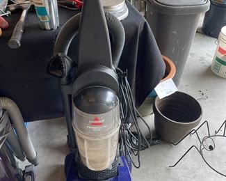 Bissell Power Force Helix Bagless Upright Vacuum