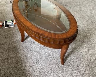 Thomasville Oval Glass Top Coffee Table