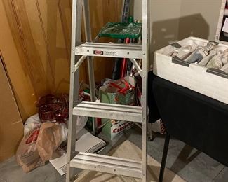 4ft. Aluminum Step Ladder