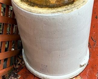 20 gallon crock