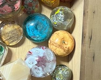 vintage and antique paperweights