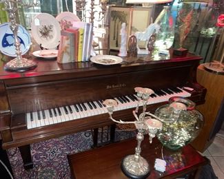 Beautiful KNABE BABY GRAND PIANO -- PRICED TO SELL!