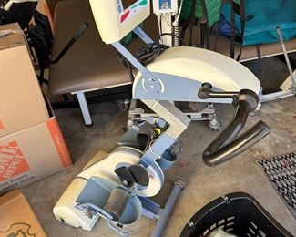 Thera Trainer Cycling machine