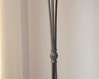 STAINED GLASS TORCHIERE FLOOR LAMP