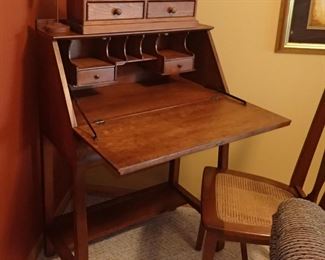 DROP FRONT DESK & CHAIR - 4 DRAWERED WOOD BOX