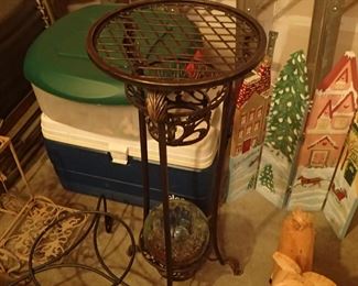 METAL PLANT STAND