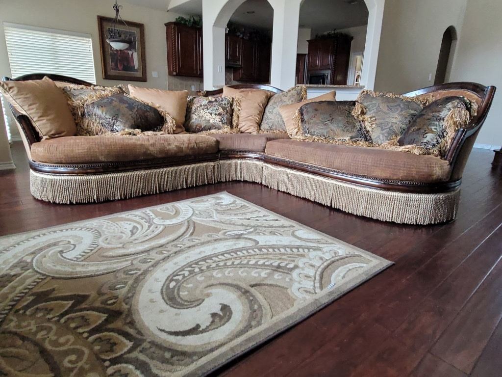 Freeds Victorian Style 3-Piece Sectional w/ Fringe
