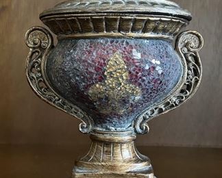 Decorative Tuscan Style Urn
