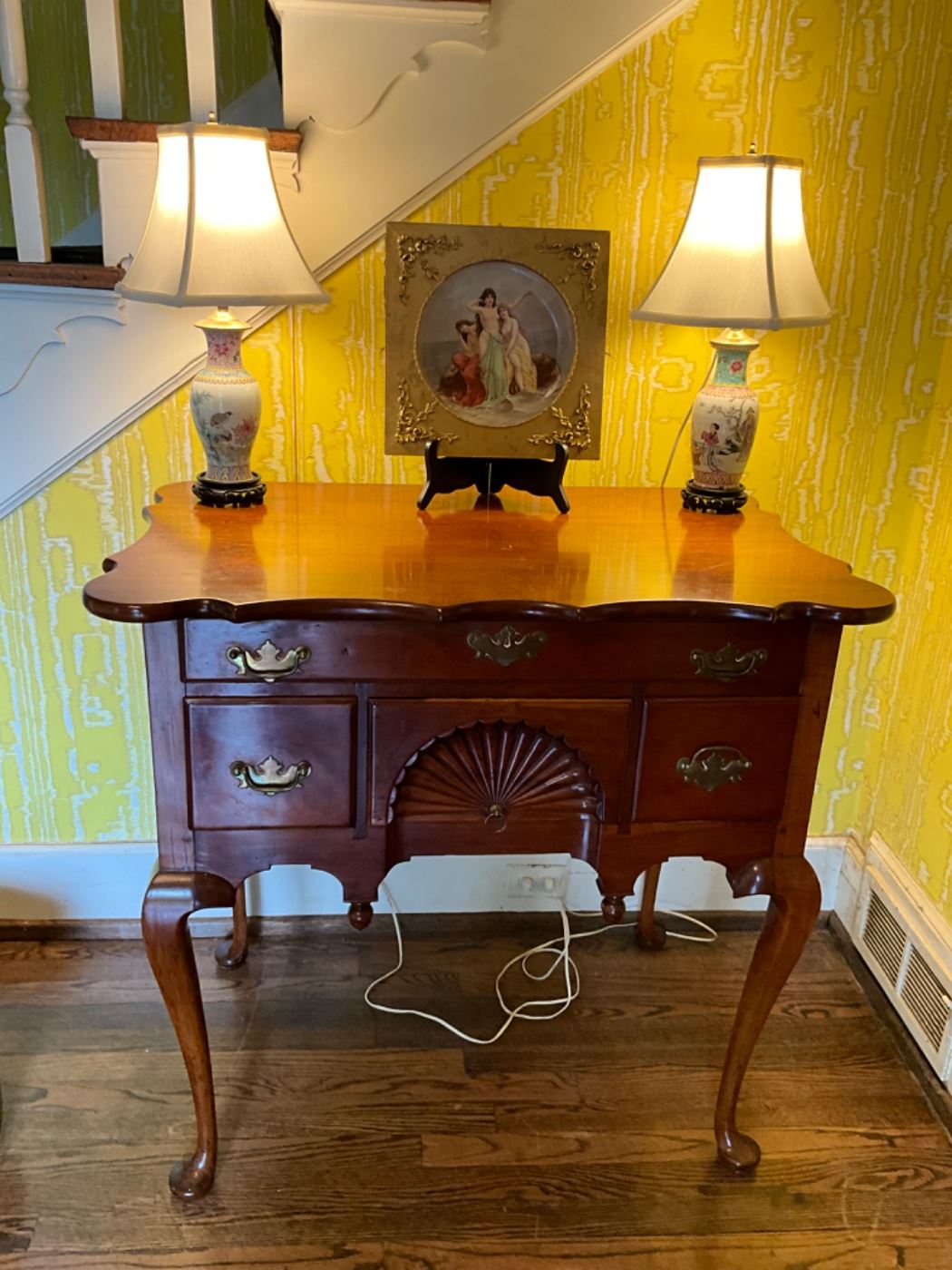 Bryant Estate Sales in Mountain Brook starts on 5/20/2023