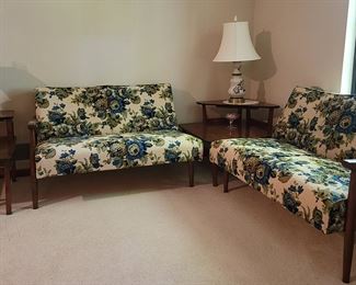 Mid Century Sectional and Step Tables. Have you ever wanted a mid-century modern décor? Take a look at this 2-piece sectional, corner step table, end step table and coffee table. This set is all about the 50’s and it is in excellent condition. Don’t care for floral? It’s okay – a simple reupholster and a new lamp will bring it to 2023.