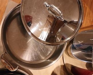 Kichen Ware [Stainless Steel and Aluminum] pots and pans.  All Clad, Royal and Calphalon available. Clean.