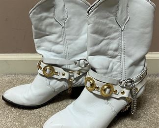 Women's white leather boots