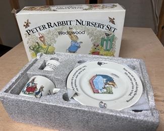 Peter Rabbit nursery plate set