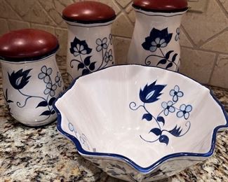 Blue floral porcelain