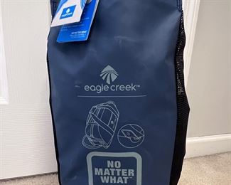 Eagle Creek rolling duffel (new with tags)