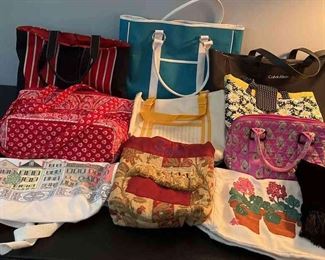 "Cedar Creek: Veranda Views" in Aiken, SC Starts Closing Wed 5/17 at 8pm. Pickup is Thu 5/18 3-6pm. Please click here to see more photos, descriptions, and current bids:&nbsp;https://ctbids.com/estate-sale/21624