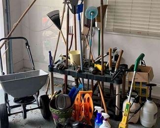 "Cedar Creek: Veranda Views" in Aiken, SC Starts Closing Wed 5/17 at 8pm. Pickup is Thu 5/18 3-6pm. Please click here to see more photos, descriptions, and current bids:&nbsp;https://ctbids.com/estate-sale/21624