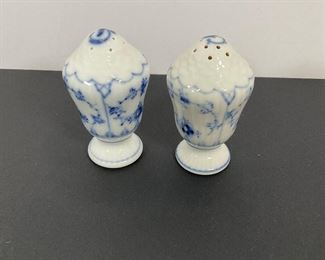 Royal Copenhagen Blue Fluted Slat & Pepper