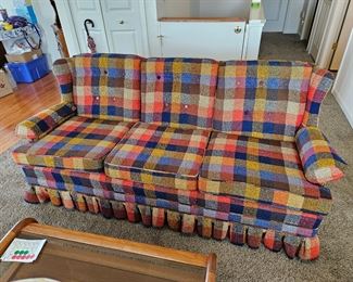 $75 Cool Retro Plaid couch, great condition for age!!!