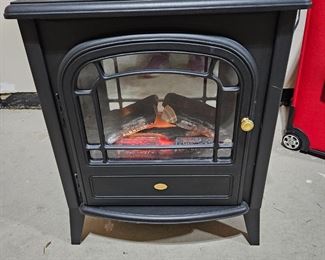 $40 Dimplex Electric Fireplace