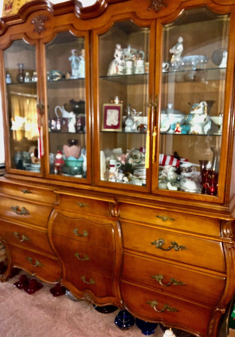 Watchung Estate Sale Packed House! starts on 5/20/2023