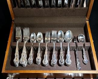 1847 Rogers Bros silverware in case