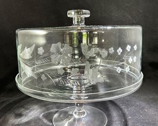 Pedestal cake dish w/ etched glass cover