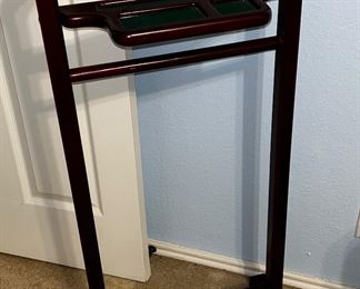 Men’s golf themed valet stand 