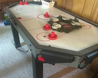 Air Hockey