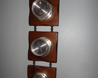 BAROMETER