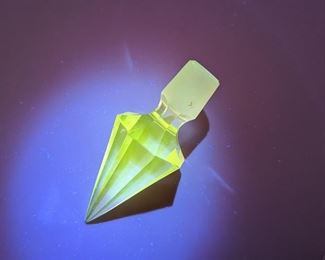 Uranium Wedge Stopper