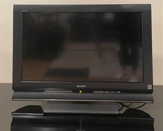 Sony LCD Digital 36" TV. Photo 1 of 2.
